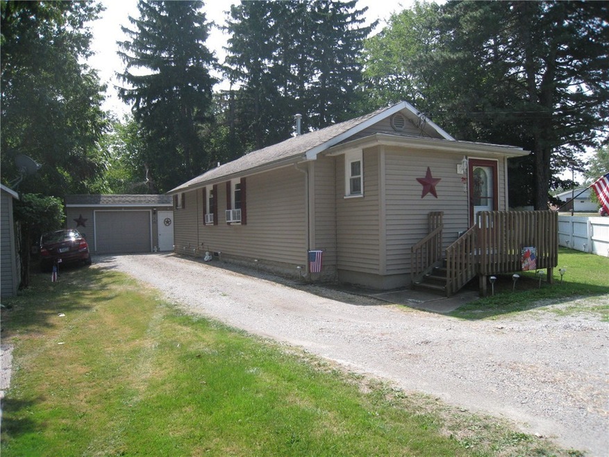 2929 Sterrettania Rd, Erie, PA 16506 - photo 1