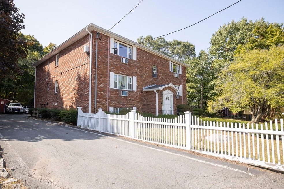 53 Centre St, Quincy, MA 02169 - photo 1