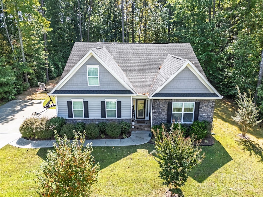 Under Contract $499,900