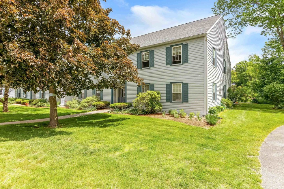 14 Twin Oaks Terrace, South Burlington, VT 05403 - photo 1