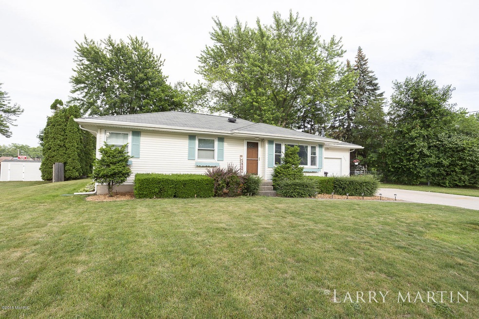7560 Belvue Ln_22