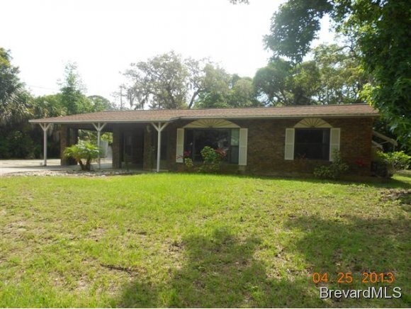 429 Lincoln Ave, Titusville, FL 32796 - photo 1