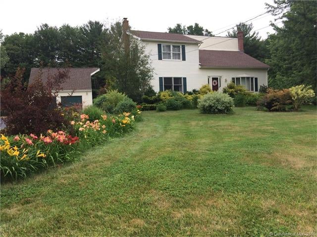 879 Route 198, Woodstock, CT 06281 - photo 1