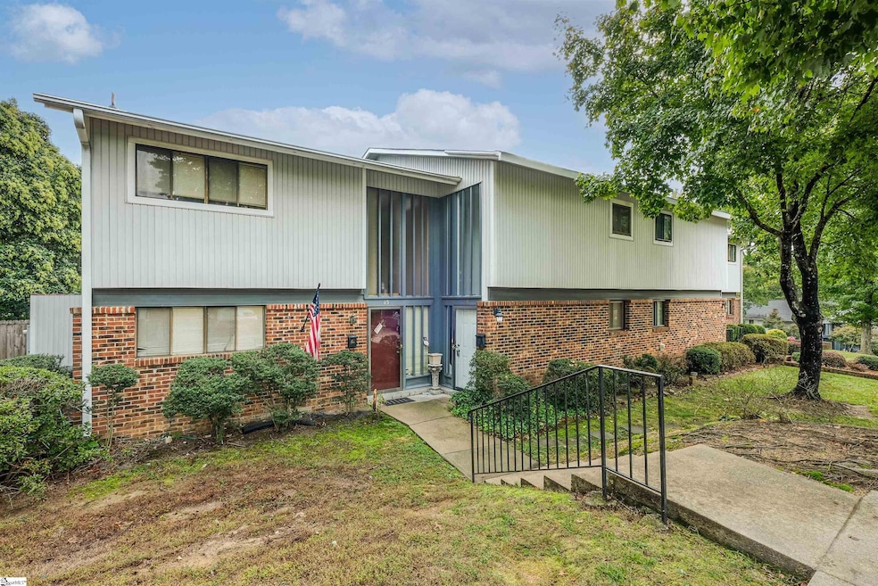 14 Briargate Place unit 4B, Greenville, SC 29615 - photo 1