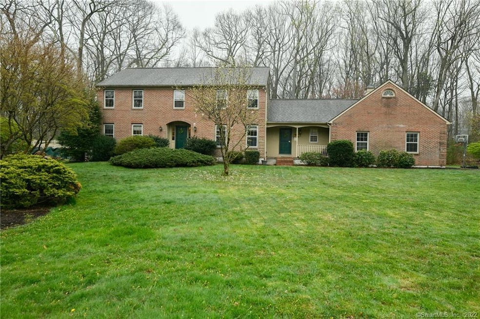 69 Barkledge Ct, Cheshire, CT 06410 - photo 1