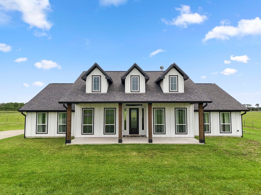 Pending $689,900