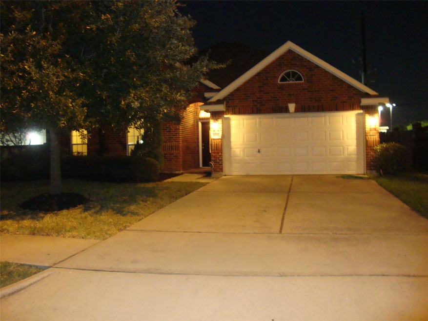 16106 Maplewick Dr, Tomball, TX 77377 - photo 1