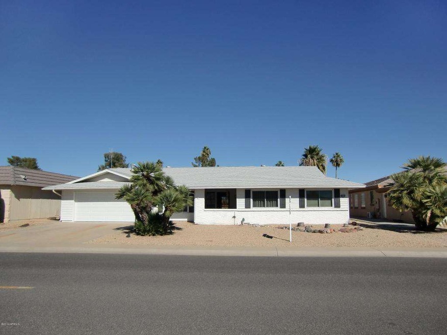 9622 W Lindgren Ave unit 55, Sun City, AZ 85373 - photo 1