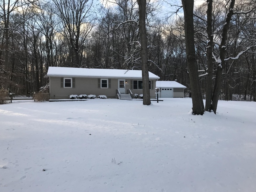 10517 9 1 2 Mile Rd, Ceresco, MI 49033 - photo 1