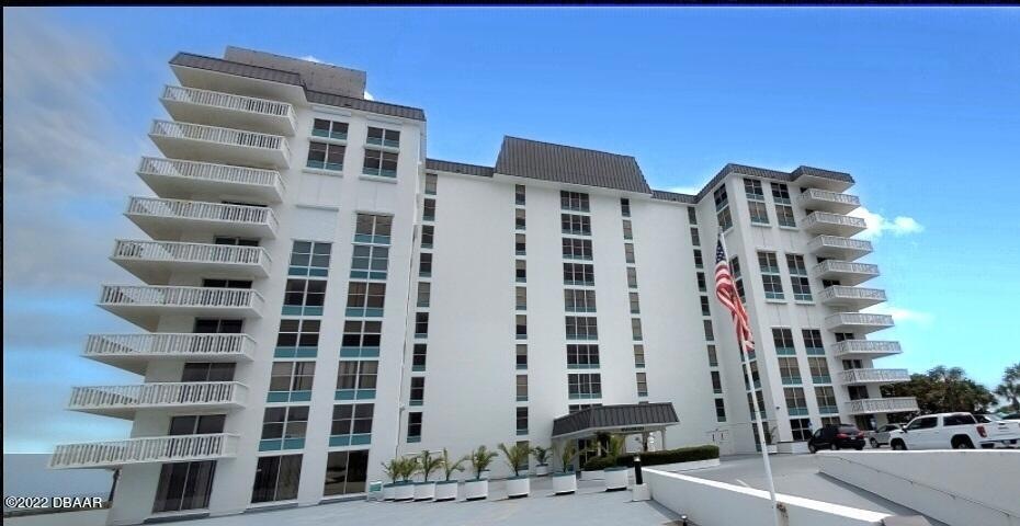 aquarius condo front