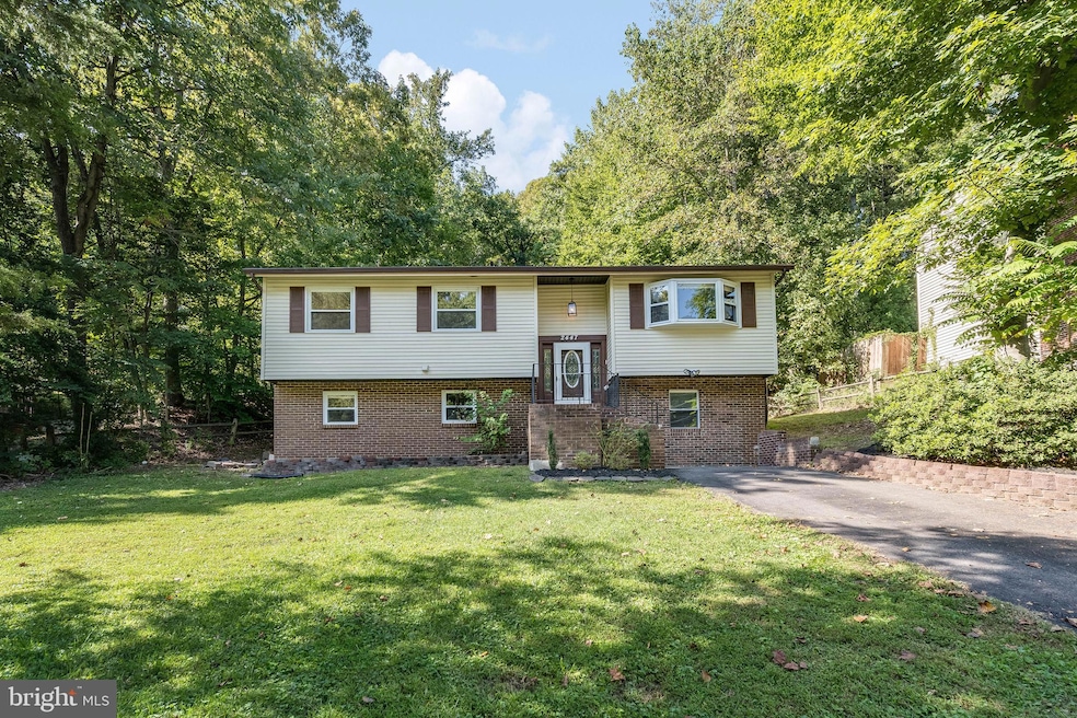 2447 Harpoon Dr, Stafford, VA 22554 - photo 1