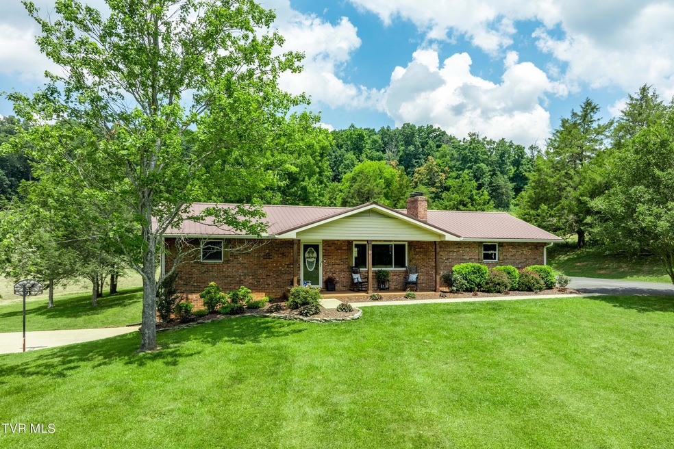 674 Snapp Bridge Rd (11 of 63)