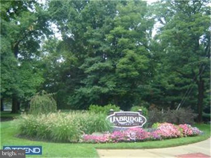 245 Uxbridge, Cherry Hill, NJ 08034 - photo 1