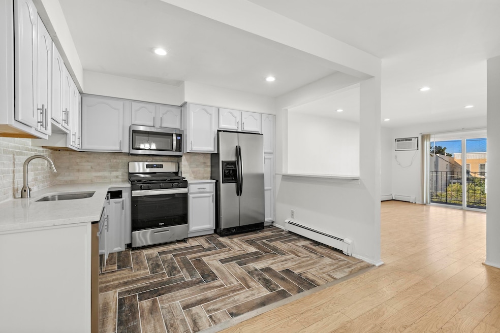 For Rent $2,550/month