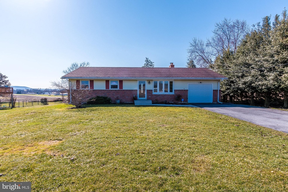 24 Golf Rd, Myerstown, PA 17067 - photo 1