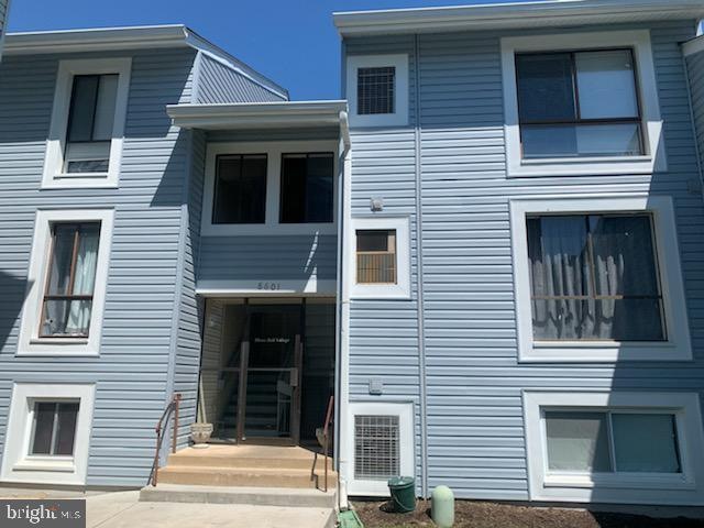 8601 Sacramento Dr unit A, Alexandria, VA 22309 - photo 1