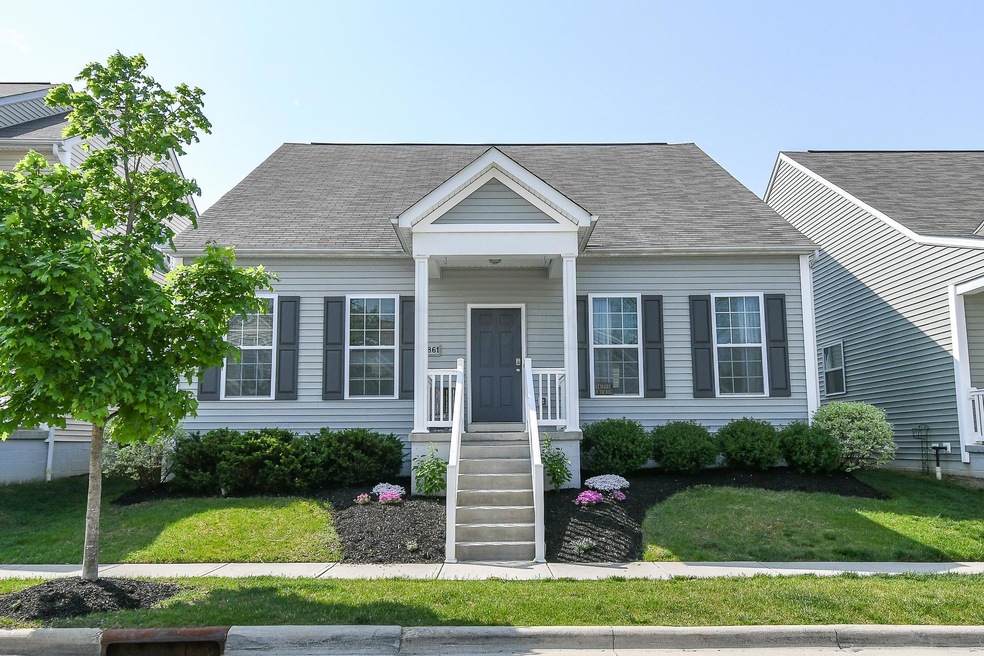 7861 Waggoner Trace Dr-27