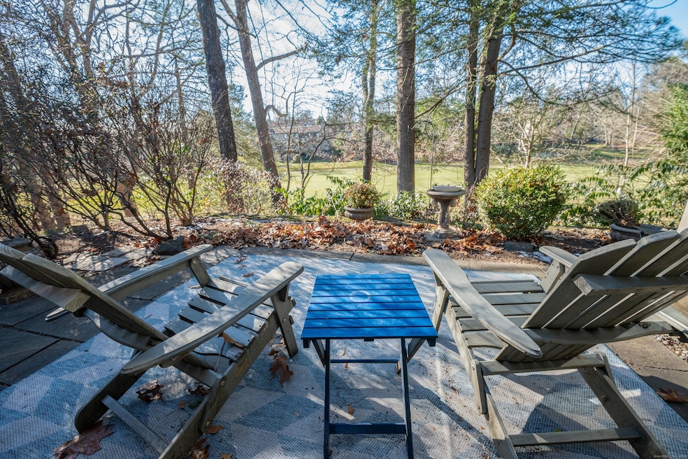 123 Heritage Village unit B, Southbury, CT 06488 - photo 1