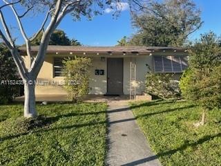 262 SW 9th St unit 1, Dania, FL 33004 - photo 1