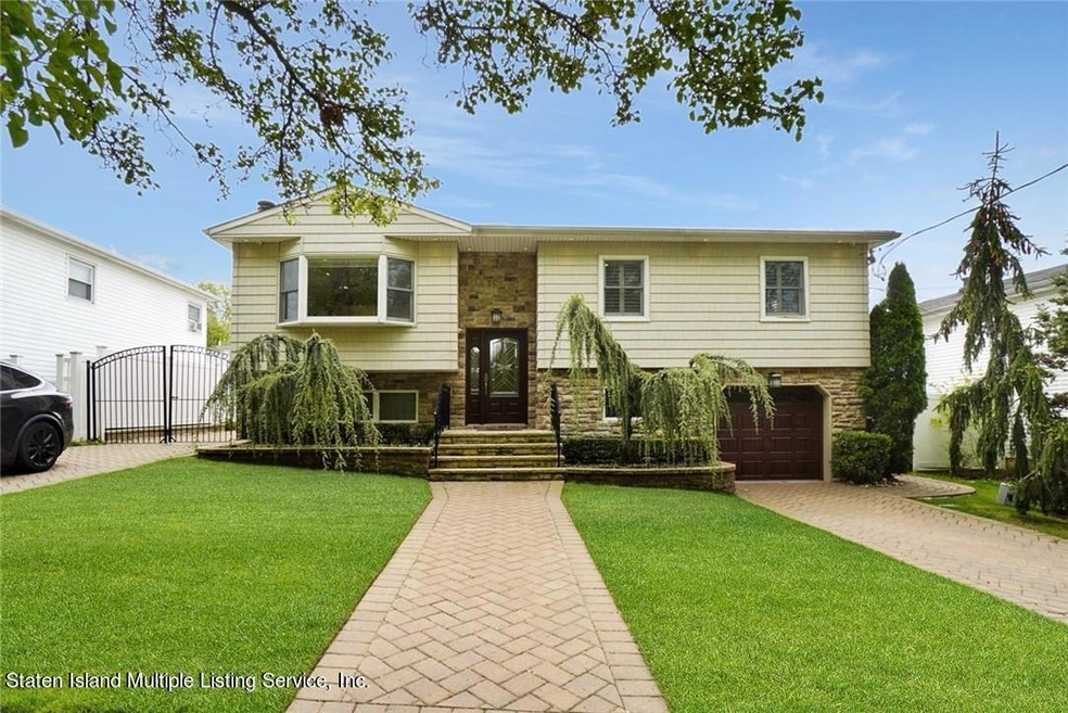 152 Jansen St, Staten Island, NY 10312 - photo 1