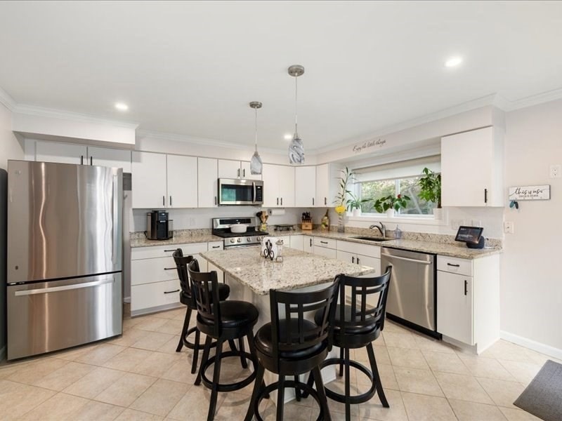 16 Whalers Ln unit 16, Salem, MA 01970 - photo 1