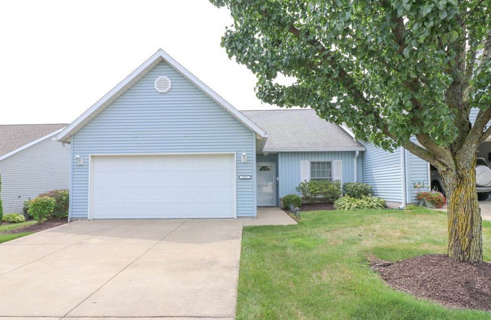 857 King Ridge Dr, Ashland, OH 44805 - photo 1