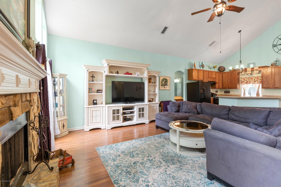 4128 Osceola Trail, Middleburg, FL 32068 - photo 1