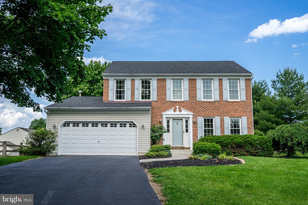 7746 Rockburn Dr, Ellicott City, MD 21043 - photo 1