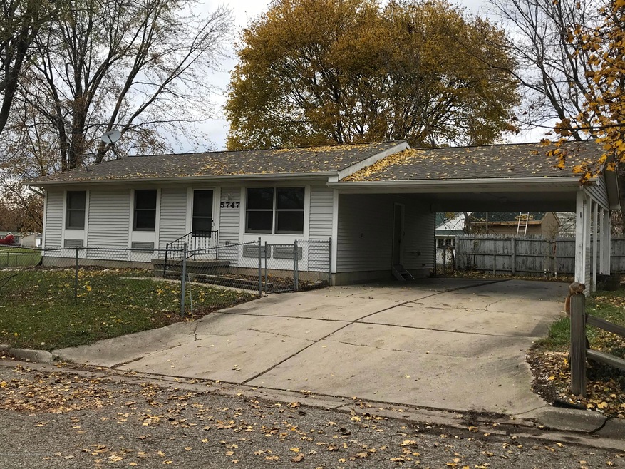 5747 Selfridge Blvd, Lansing, MI 48911 - photo 1