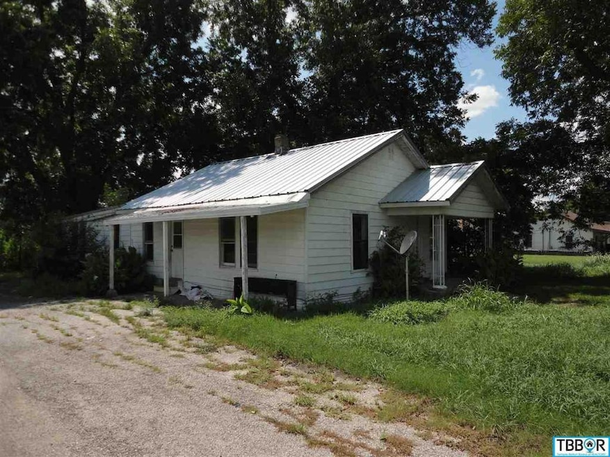 3325 E Adams Ave, Temple, TX 76501 - photo 1