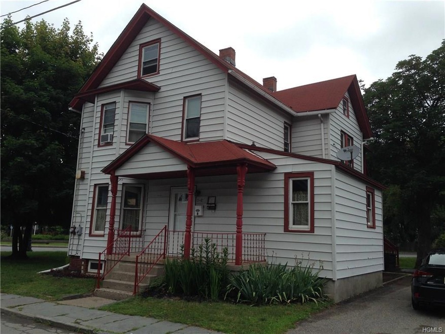 8 New St, Port Jervis, NY 12771 - photo 1