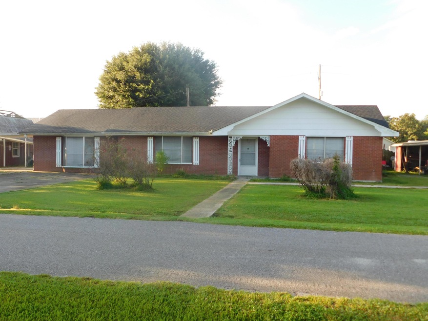 126 E 100th St, Cut Off, LA 70345 - photo 1