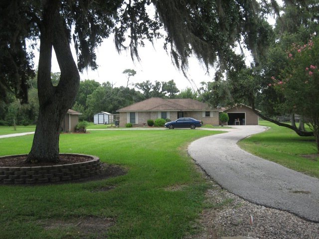 338 C R 912a, Brazoria, TX 77422 - photo 1