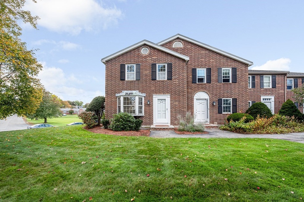 610 Chickering Rd, North Andover, MA 01845 - photo 1