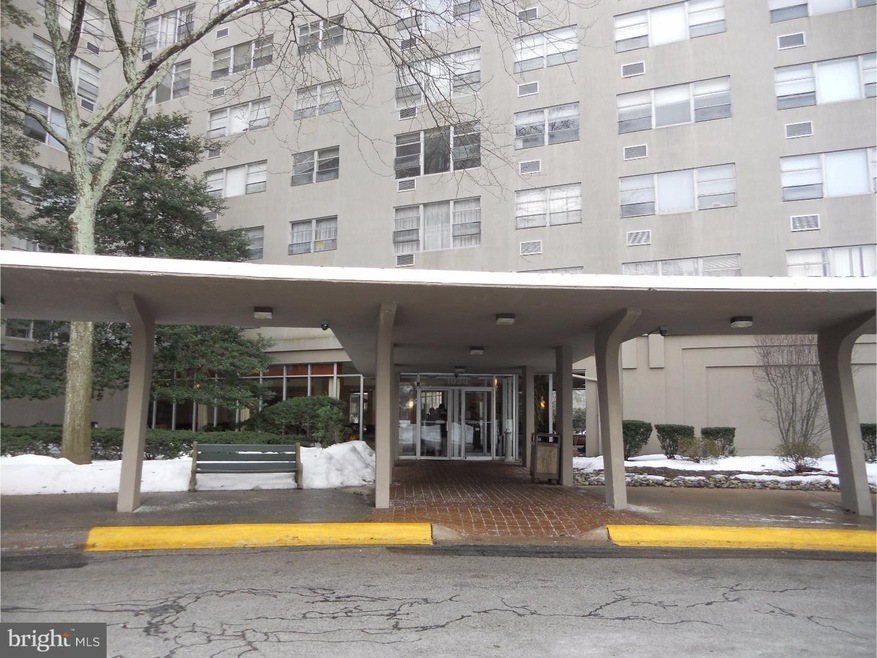 Radnor House unit 120, Bryn Mawr, PA 19010 - photo 1