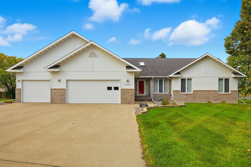 1059 Sommerset Place, West Fargo, ND 58078 - photo 1