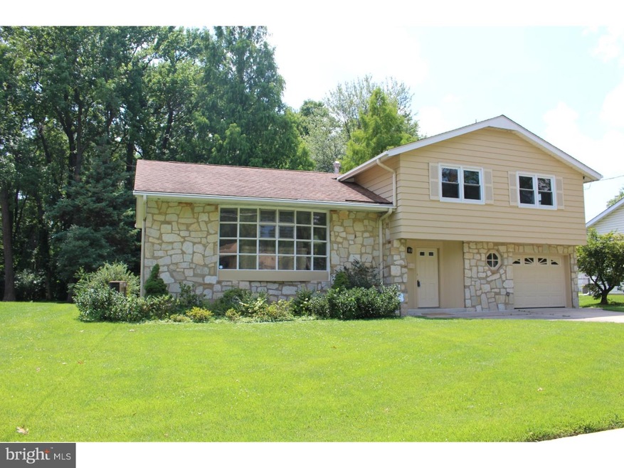 530 Howard Rd, Cherry Hill, NJ 08034 - photo 1