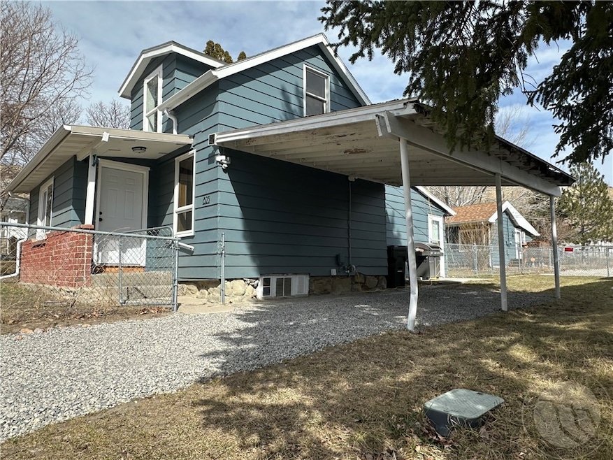 For Sale $324,900 • Co-Listing Agent