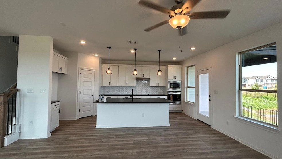 2725 Woodall Dr unit 204, Cedar Park, TX 78613 - photo 1