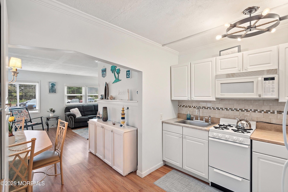 14-Kitchen 1B