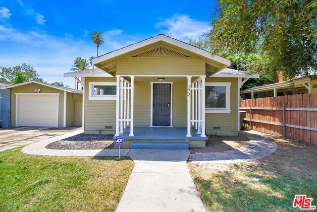 323 W Wabash St, San Bernardino, CA 92405 - photo 1