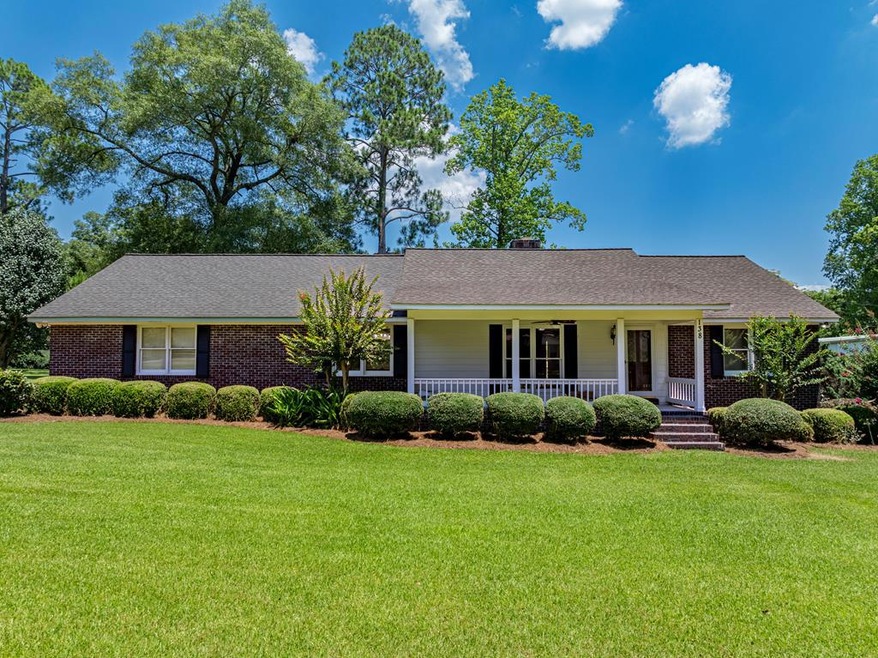 138 Wenona Way, Fitzgerald, GA 31750 - photo 1