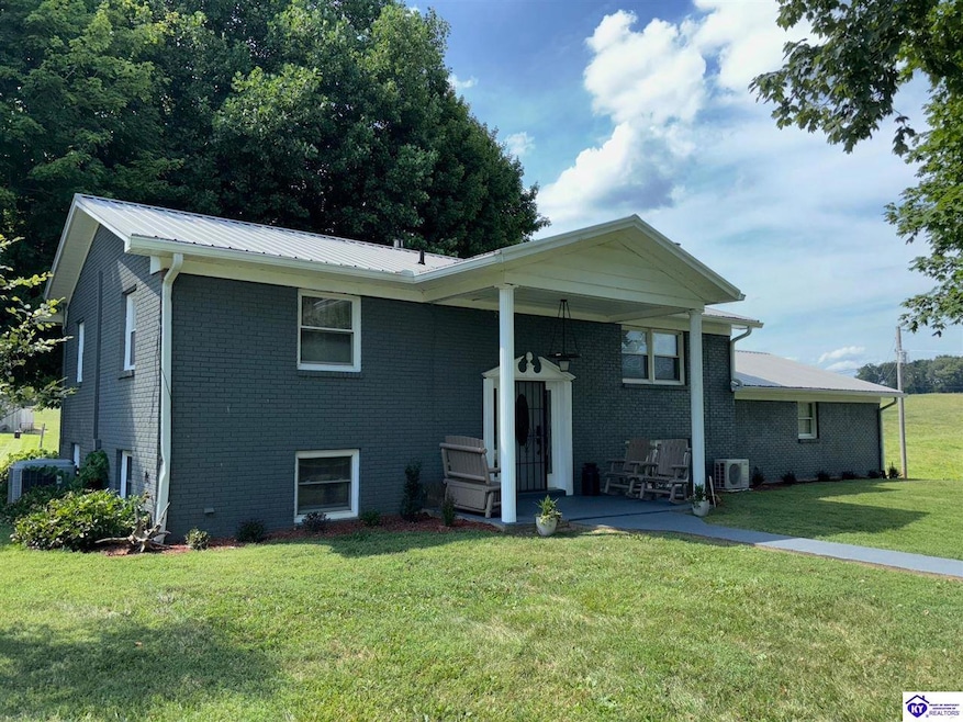 Sold $500,000 • Co-Listing Agent