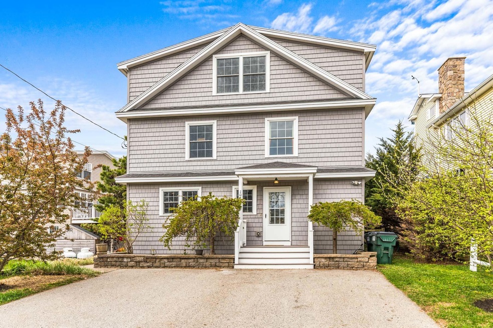 10 Pleasant Cir, Wells, ME 04090 - photo 1