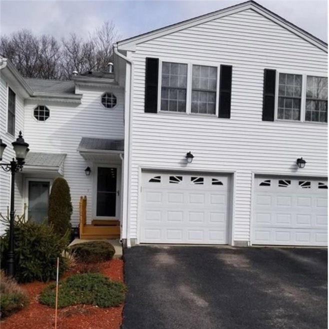 450 Providence St unit 3, West Warwick, RI 02893 - photo 1