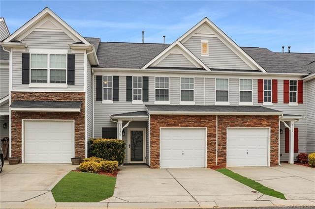 2116 Shady Pond Dr, Clover, SC 29710 - photo 1