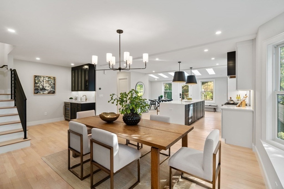 336 Cabot St unit 2, Newtonville, MA 02460 - photo 1