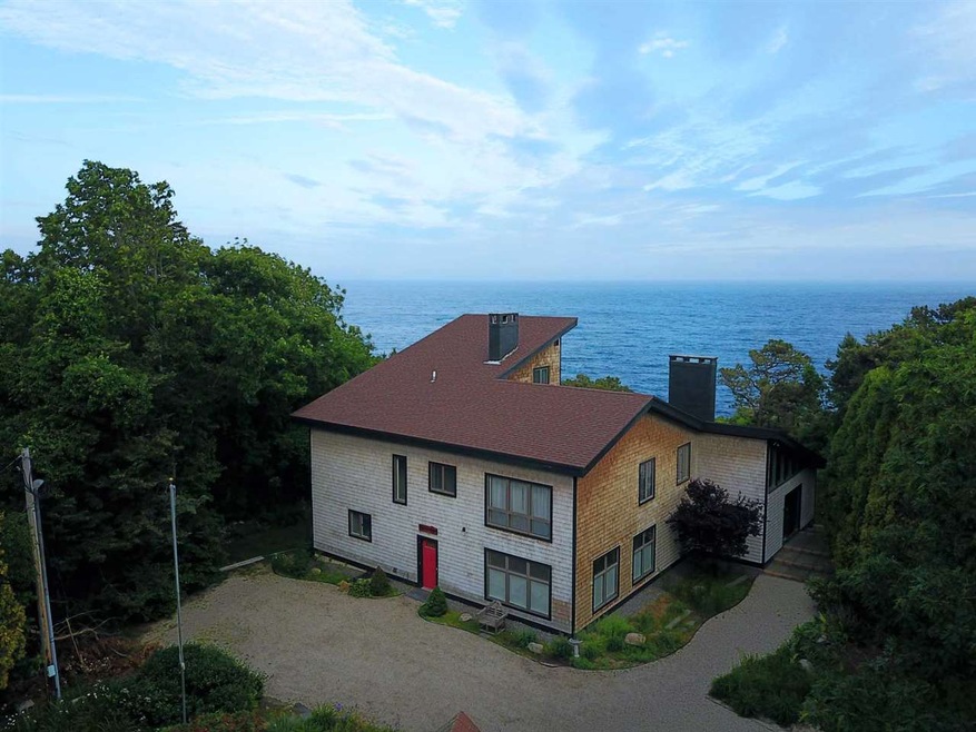 421 Shore Rd, Cape Neddick, ME 03902 - photo 1