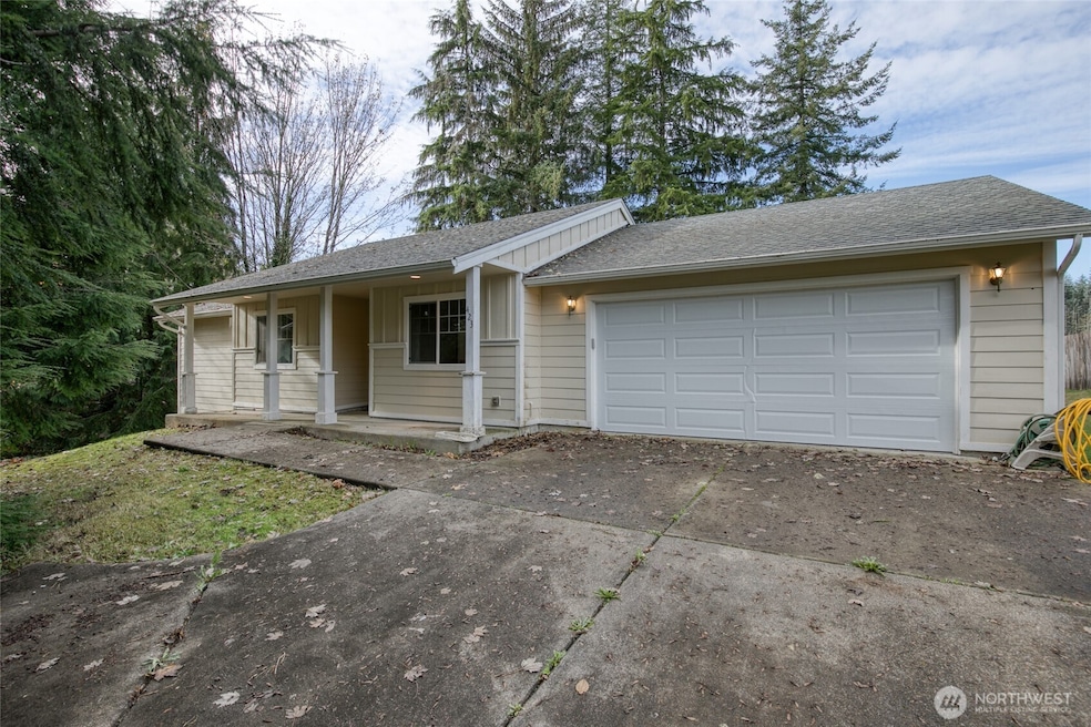 423 Evergreen Ln, Aberdeen, WA 98520 - photo 1
