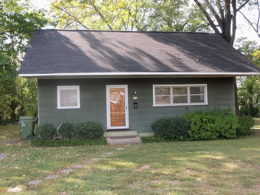 424 College St, Carrollton, GA 30117 - photo 1